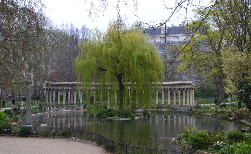 Париж. Парк Монсо (Parc Monceau)
