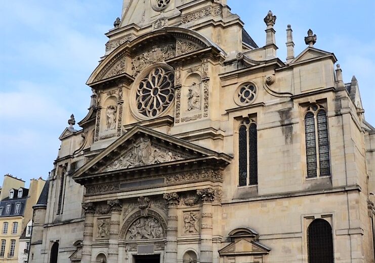 Париж. Церковь Сент-Этьен дю Мон
